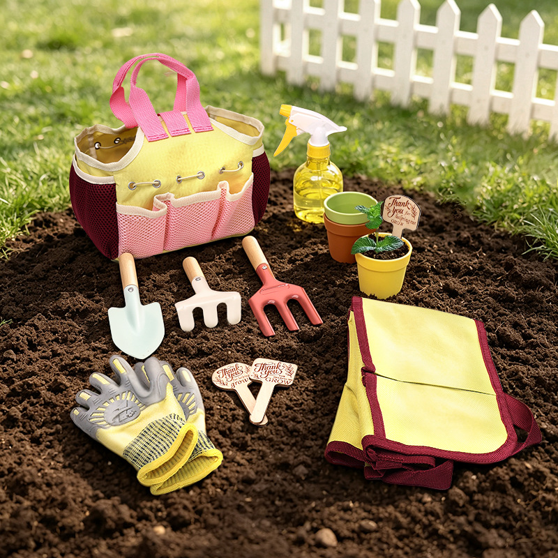 Gardening Tools And Uses - Conjunto de Ferramentas de Jardim para