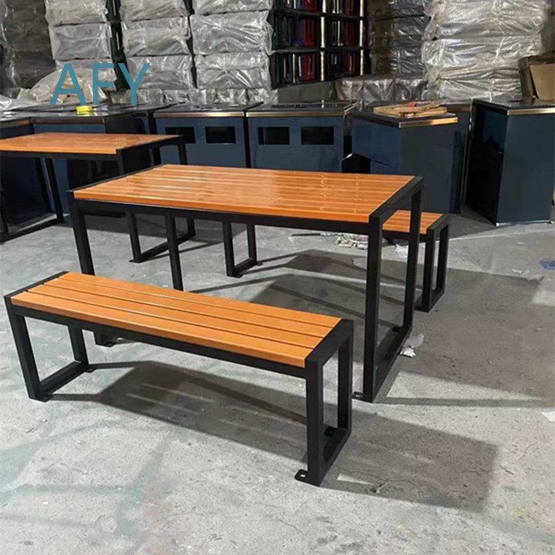 Conjunto de Mesa e Cadeiras Po - Gardening Tools For Elderly avaliação e preço